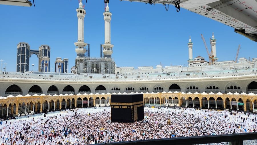 Tłum i drogi oddechowe - Arabia Saudyjska