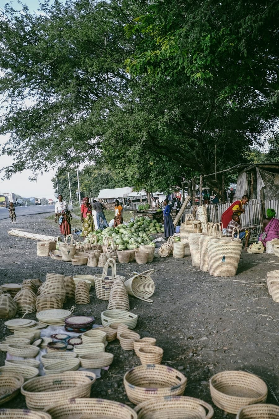 Lokalny targ i jedzenie w Burundi